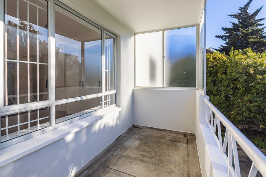 4 Bedroom Property for Sale in Claremont Upper Western Cape